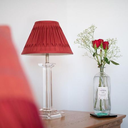 Bed and Breakfast Tornapress Дингуолл Экстерьер фото